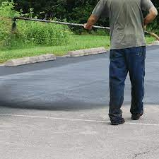 Asphalt Sealcoating